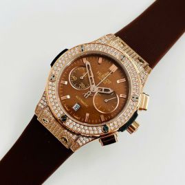 Picture of Hublot Watches Women _SKU1775hublot-37-9x11-5mm-08275909